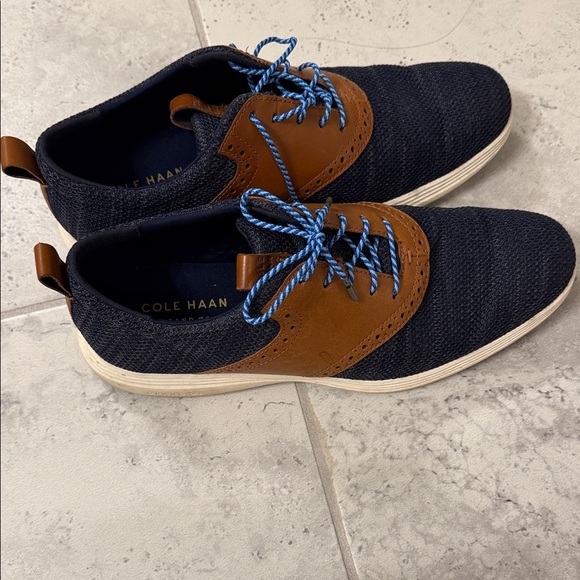 Cole Haan Men\'s Blue and Tan Oxford Shoes